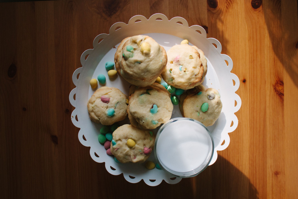 mini eggs shortbread cookies + being a worrier Michelle Arbus