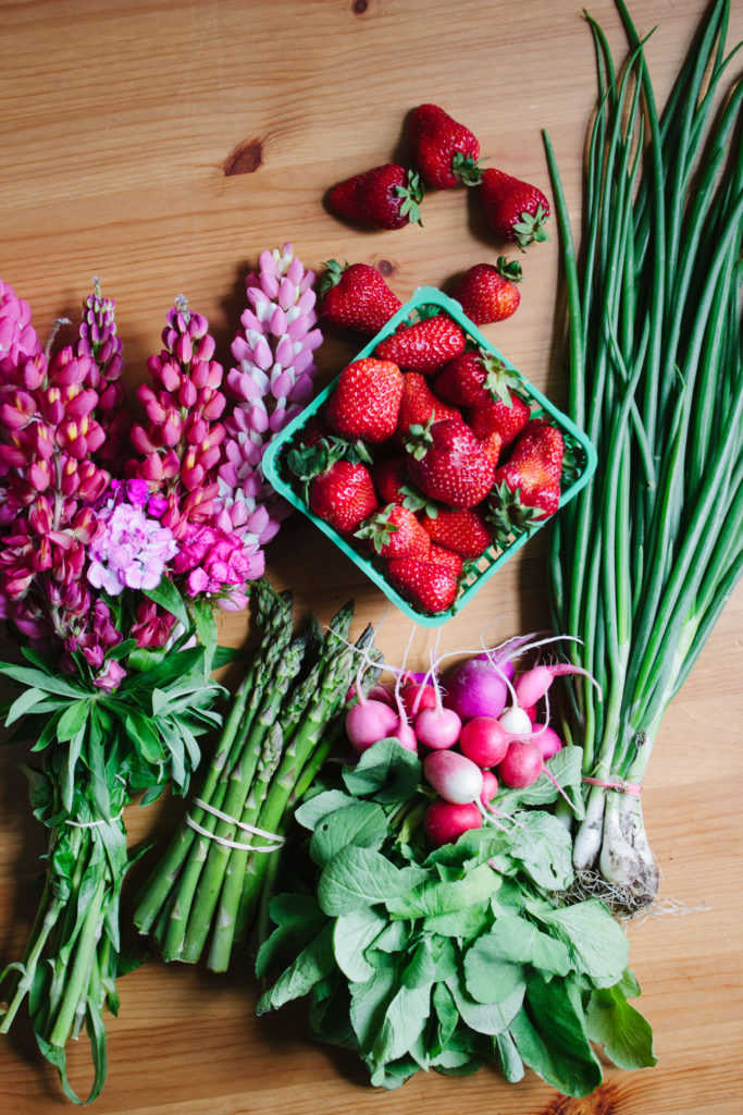 strawberry, asparagus, radish & greens salad with creamy green garlic dressing